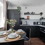 Espresso Center Elektoralna * Varşova